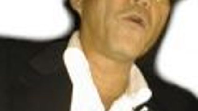 Computer Associates: Charles Wang trekker seg