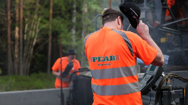 Peab leder i kampen om liten asfaltkontrakt på E18 i Vestfold