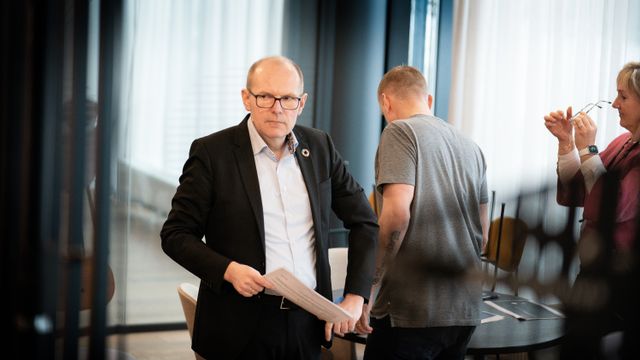 Gorm Frimannslund går av som konsernsjef i Bane Nor – bekrefter at Follobane-problemene har vært utslagsgivende