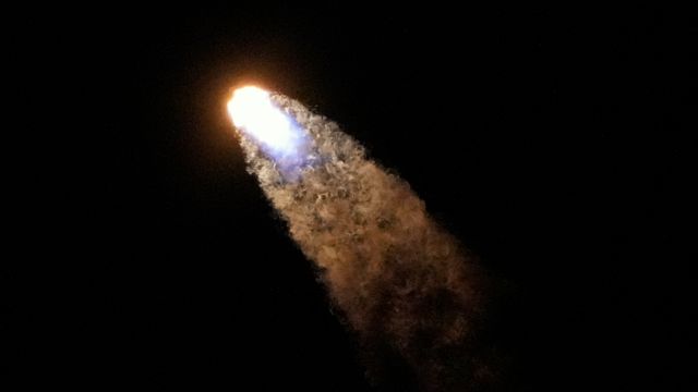 SpaceX-rakett med astronauter og kosmonaut er på vei til ISS