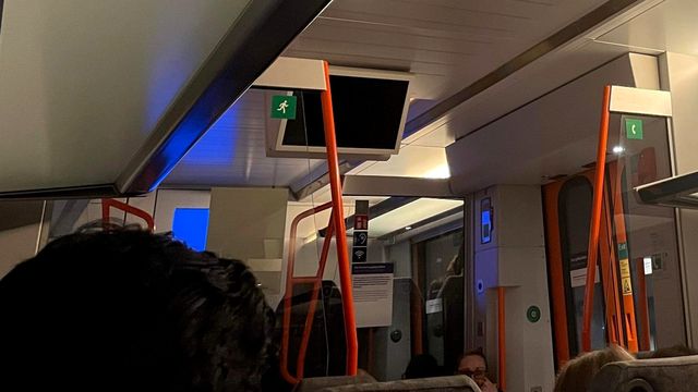 Passasjerene satt fast i over fire timer – tilsyn fant vesentlige mangler hos Bane Nor