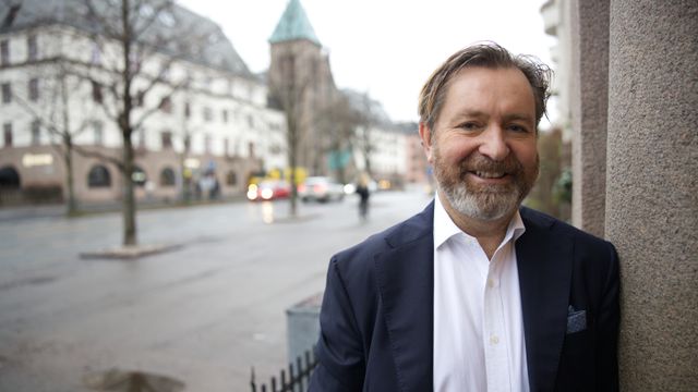 Mener folk som har det i kjeften, får for høy lønn: – Mange prater på seg kompetanse de ikke har