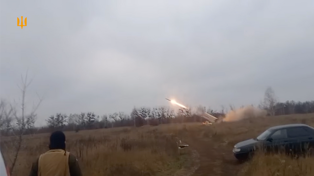 Ukraina viser video av Nasams som skyter ned russisk kryssermissil