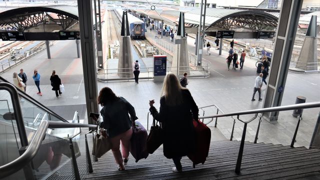 Flere togstrekninger stengt fredag morgen