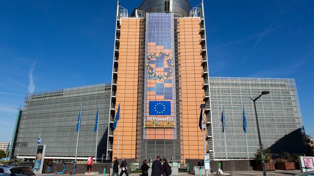 EU vil åpne for å bruke atomkraft til lavkarbon hydrogen