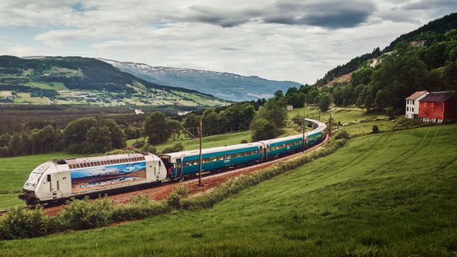 Oppdatert: Bergensbanen gjenåpnet