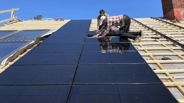 Skattetaten varsler skatt på solenergi: – Kan stanse hele veksten