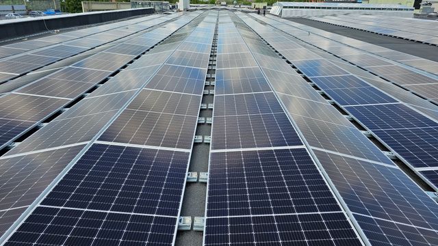 Otovo installerer stadig flere solceller, men går fortsatt kraftig i minus
