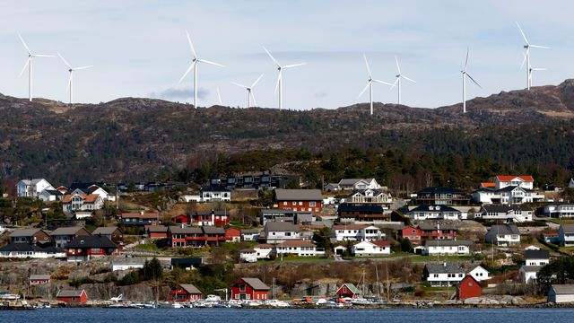 Vindkraftbransjen vil bygge turbiner tettere på bebyggelsen