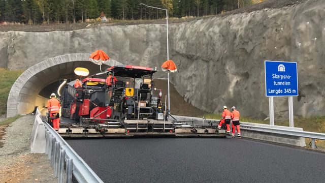 Fem nye asfaltkontrakter fra Statens vegvesen på til sammen 190.000 tonn