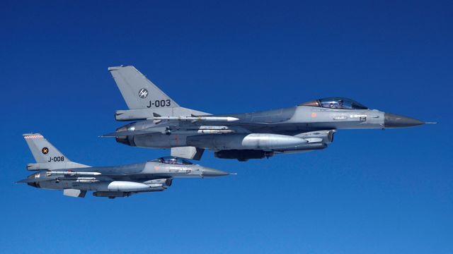 USA vil godkjenne at F-16-fly blir sendt til Ukraina