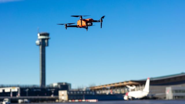 Rekordmange ulovlige droneflyvninger rundt norske flyplasser
