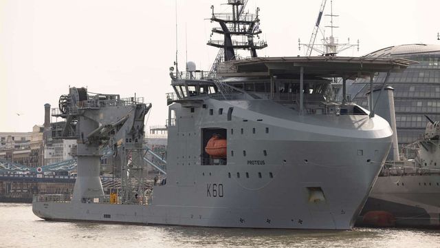 Vard-skip er bygget om til marinefartøy