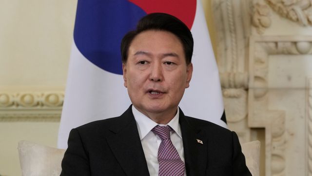Sør-Koreas president er i Nederland på viktig besøk om databrikker