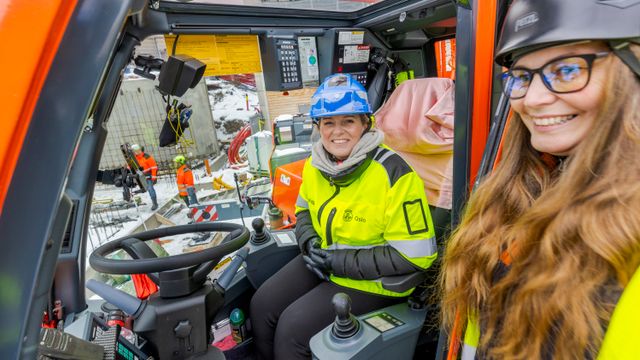 Maste om elektrisk mobilkran – nå er verdens første i drift i Oslo