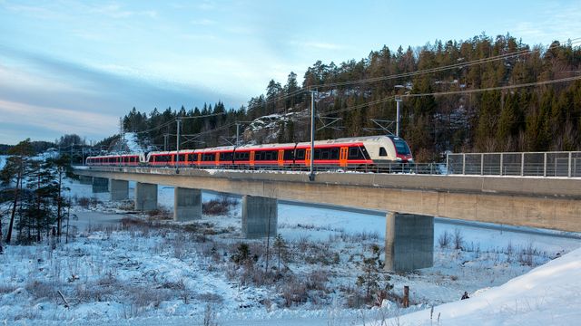 Bane Nor har fått permanent tillatelse til togdrift på Vestfoldbanen 