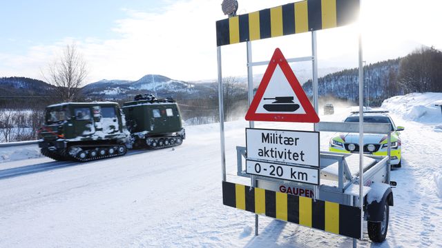 Over 10 000 soldater inntar nå veiene i Finnmark