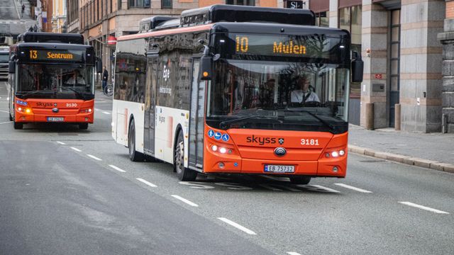 Ruter mangler busser – reduserer busstilbudet fra tirsdag