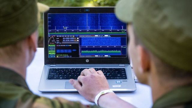 Får sterk kritikk for forsinkelser: En PC-investering til Hæren skulle være klar på ett år – tok 11 år