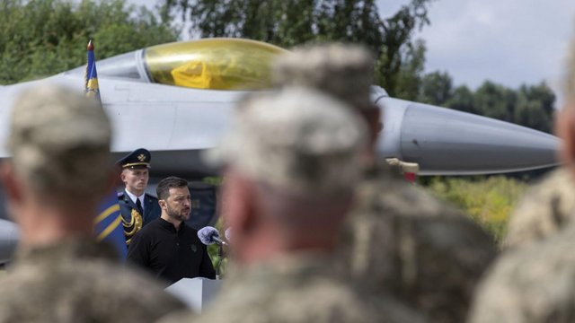 F-16 er operativ i Ukraina: «Ingen tvil» om at svenske Gripen er bedre egnet