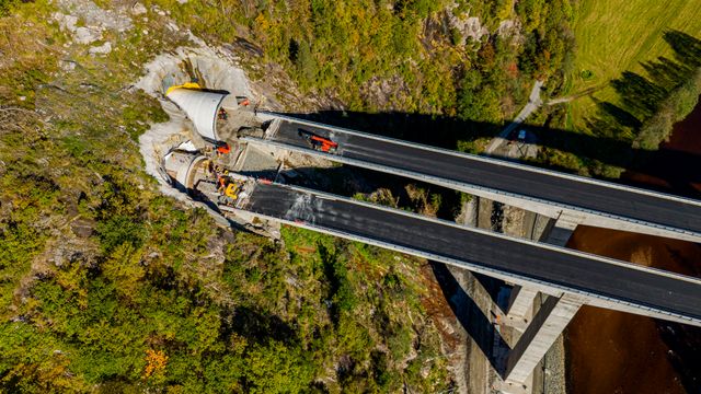 Det aller vanskeligste: Der bruene møter tunnelene i stupbratt terreng