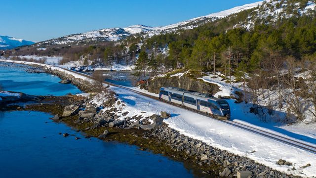 Nok et lokomotiv på Nordlandsbanen er nede for telling – nå blir det buss for tog på dagtid