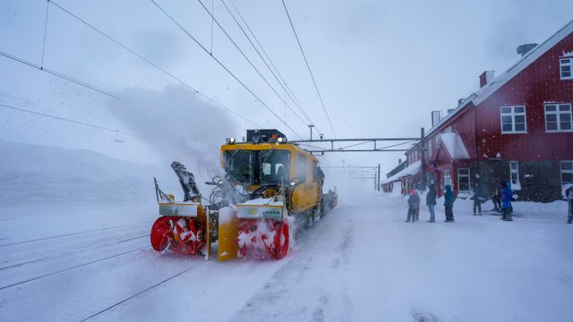 Snøvarsel: Flere togavganger på Østlandet innstilles