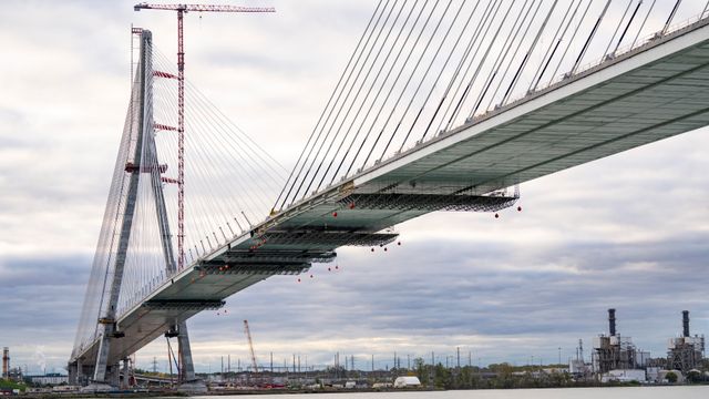 Kunstferdig og kostbar: Den nye brua mellom Canada og USA