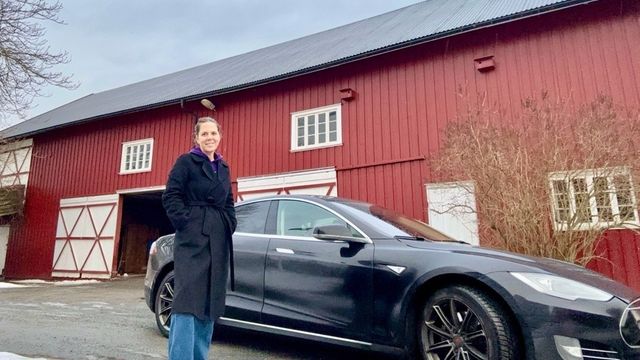 Bytter ut bilen – Musk gjør at hun ikke vil kjøre Tesla