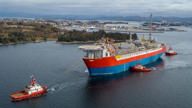 Jotun-skipet forlater Stavanger – tre år etter planen