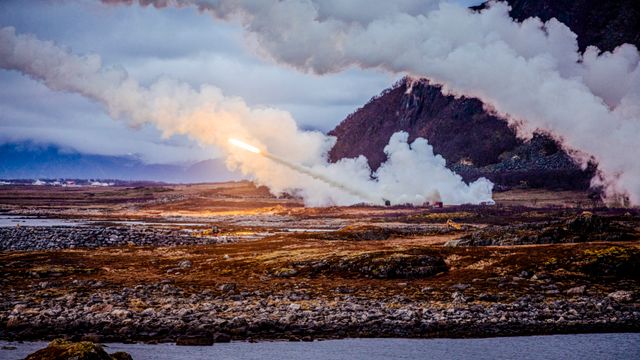 Nå øver Nato-land i Norge på å skyte ned avanserte missiler