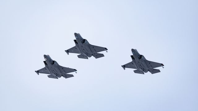 Sårbare på bakken: Forsvaret øver på å spre F-35-flyene