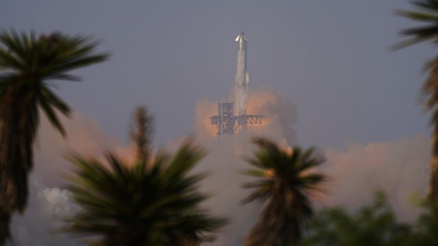 SpaceX mistet kontrollen med rakett under prøveoppskyting