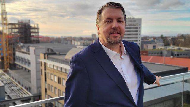 Gir seg etter 21 år i Crayon