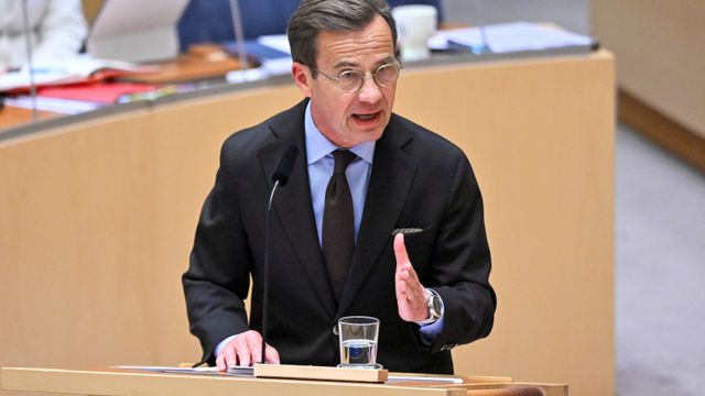Statsministeren: – Sverige er under angrep