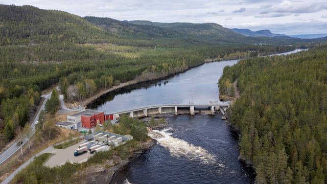 Overskudd på elvekraft skal bli til grønt hydrogen