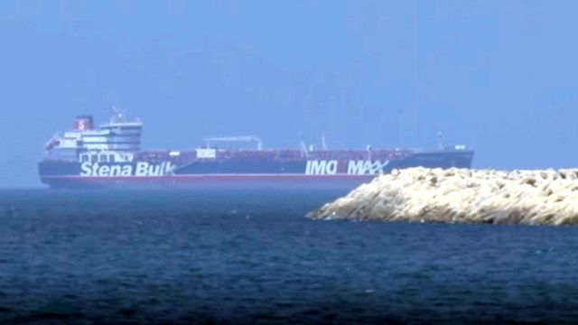 Oljeanalytiker tror Iran vil slite med å stenge Hormuzstredet