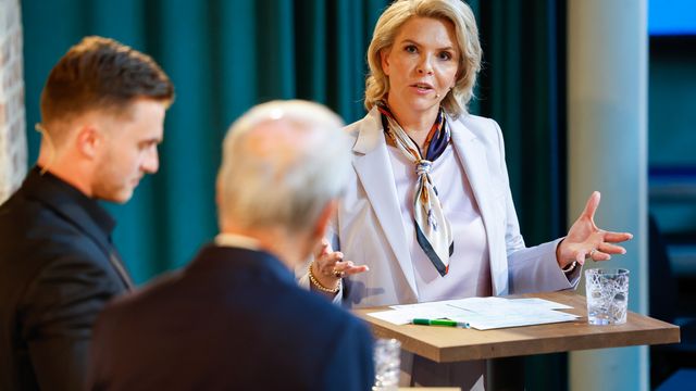 1016 kinesiske busser er på vei til Norge: – Urovekkende