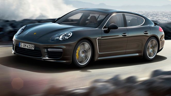 Porsche skal angivelig snart vise frem en elektrisk utgave av Panamera.