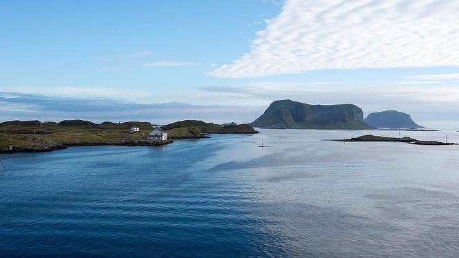 Det er dyrt å produsere vann på Røst. Det merker innbyggerne på lommeboka.