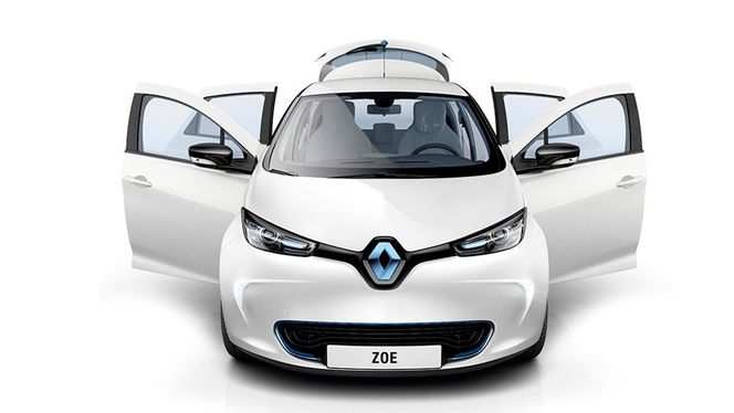 Renault Zoe R210 har en rekkevidde på 210 km etter NEDC-standarden. Vi testet to kjørestiler med en slik.