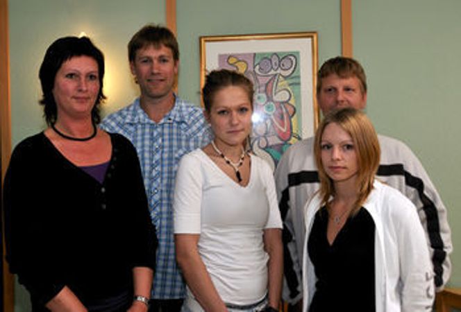 Fra venstre: Trude Helen Flak,Thor Steinsland, Erma Bratic, Tonje Kvalvik og Roger Skogberget.