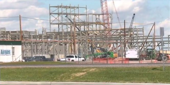 500 mennesker skulle jobbe på fabrikken, men slik ble det aldri.