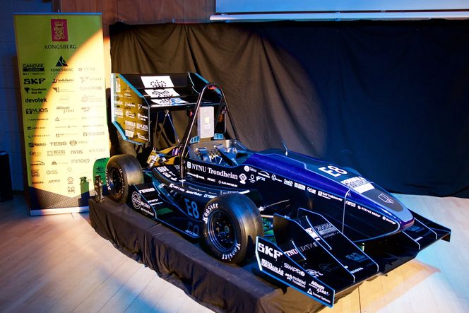 Slik ser årets bil, «Vilje», ut. Den kan blant annet skryte av å kunne gå fra null til 100 kilometer i timen på 2,8 sekunder.