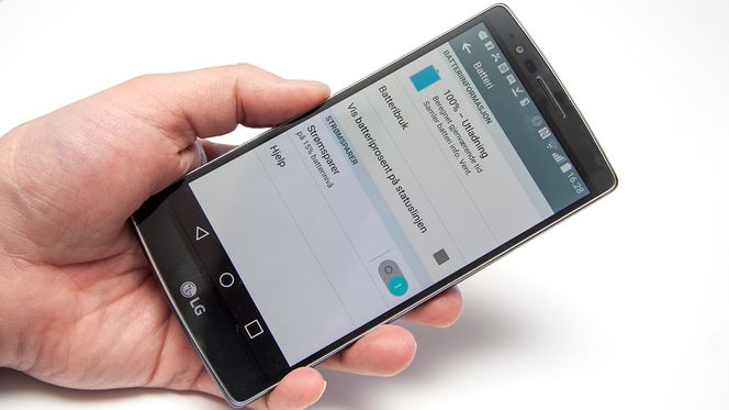 Batteriet har god levetid med 3000 mAh.