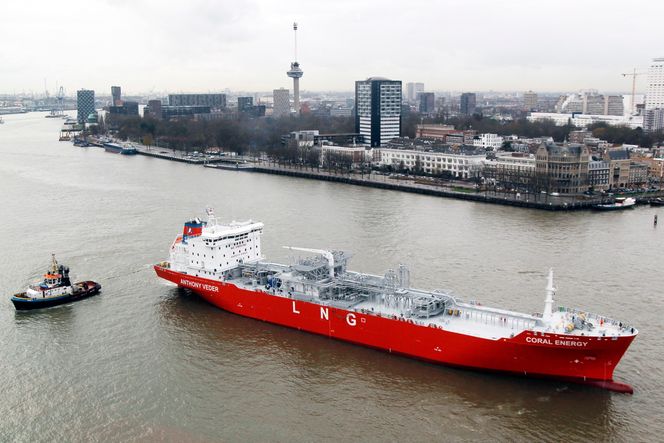 Coral Energy seiler med flytende, nedkjølt naturgass (LNG) for norske Skangass.