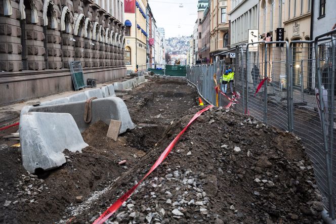 Arbeidet må gjøres fasevis siden trikken skal gå under hele perioden.
