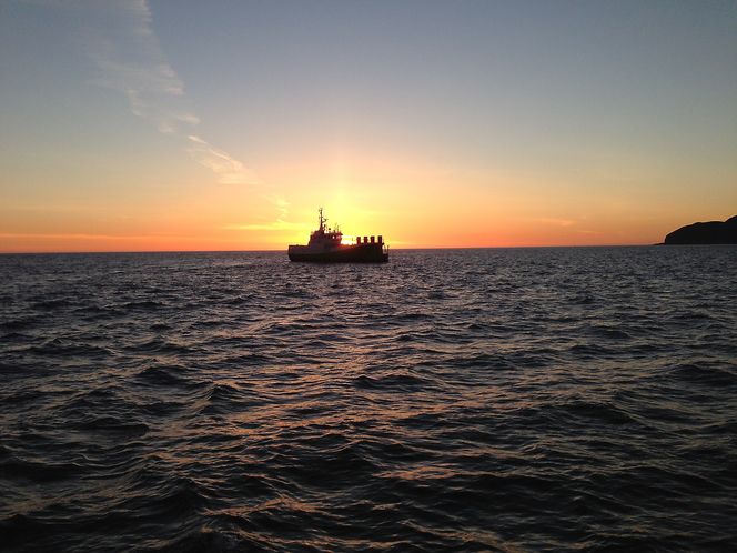 Den gamle fisketråleren MS Havkraft har blitt gjort om til et bølgekraftverk.