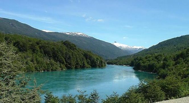 Baker-elven i Patagonia i Chile forblir urørt, etter store protester.