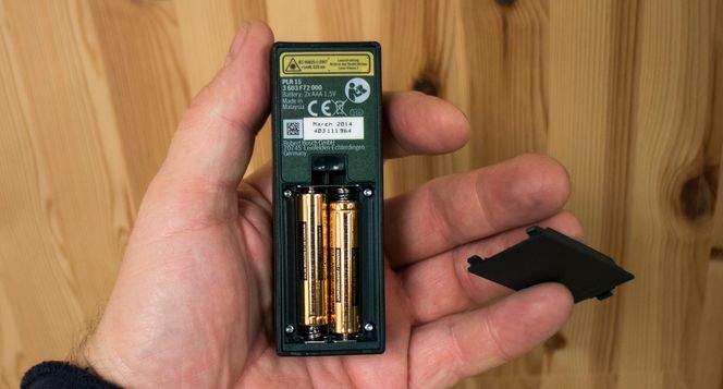 Batteridrift: To AAA-baatterier er det som skal til for ufattelig mange lengdemål.